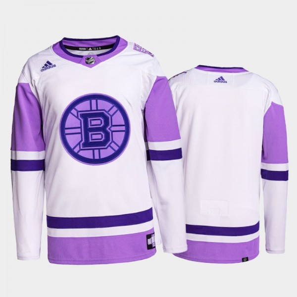 Boston Bruins 2022 Hockey Fights Cancer White Purp...