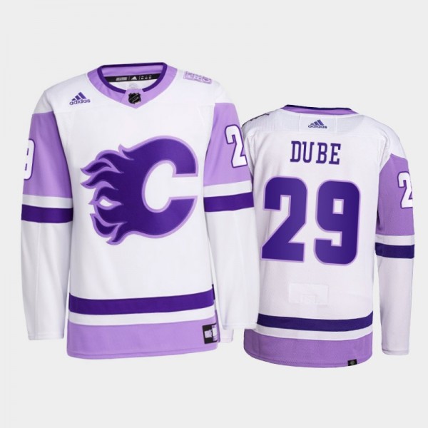 Dillon Dube #29 Calgary Flames 2021 HockeyFightsCa...